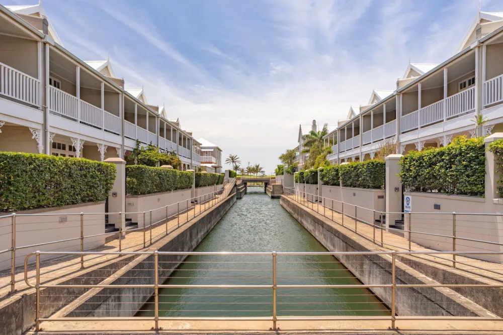 Townhouse for sale in Point Waterfront Durban - 1DA1679452 Townhouse for sale in Point Waterfront Durban - 1DA1679452