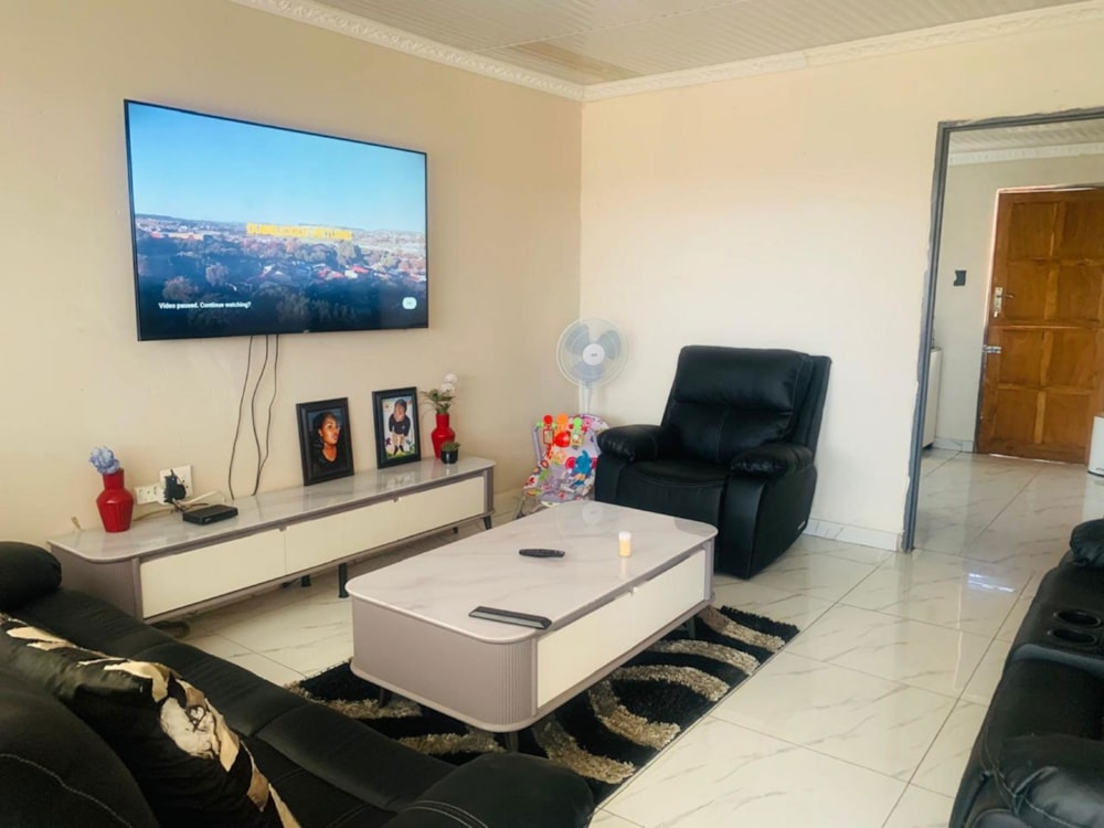 House sold in Kwa Thema - 1SP1679746