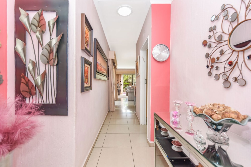 Townhouse sold in Strathavon - HP1679812 Townhouse sold in Strathavon - HP1679812