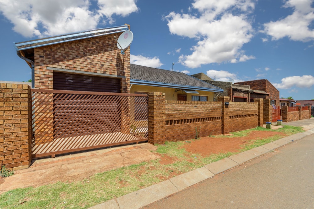 House sold in Vosloorus - BOK1679978 House sold in Vosloorus - BOK1679978