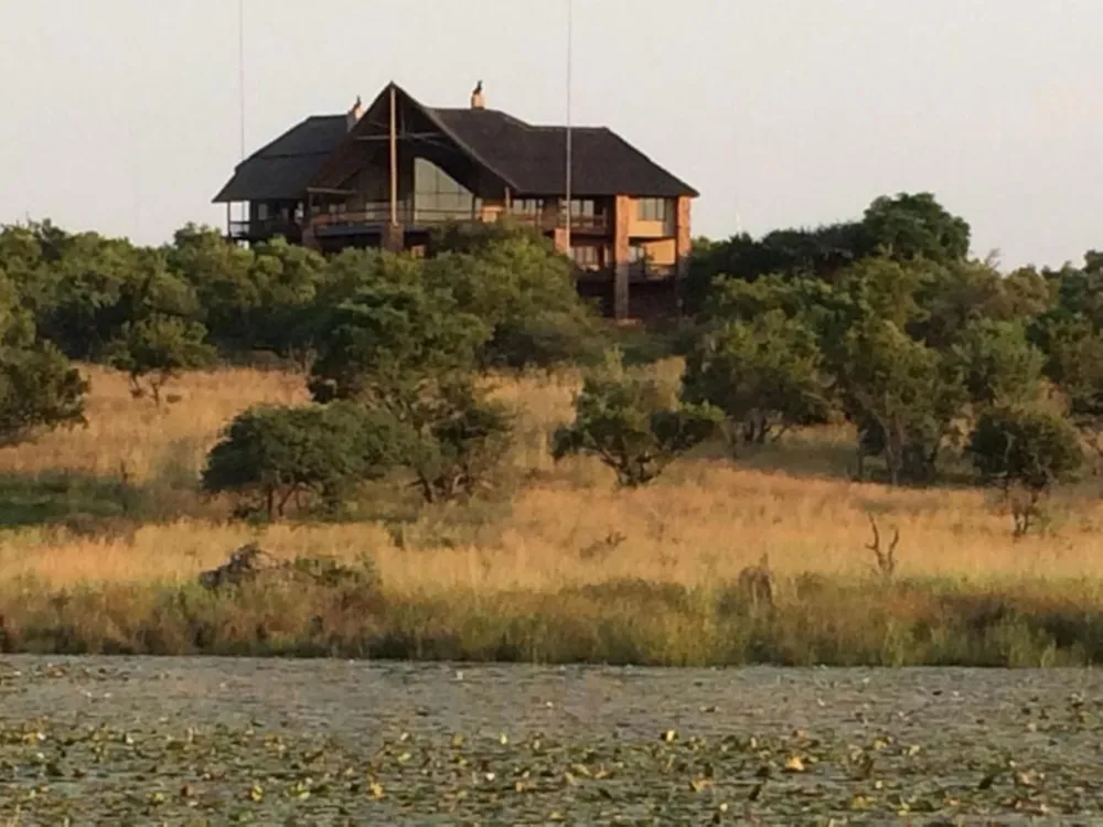 Game lodge for sale in Dinokeng - PT1681721