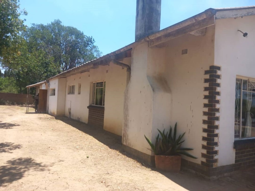 House sold in Mashonaland Central, Zimbabwe - 3ZB1681233