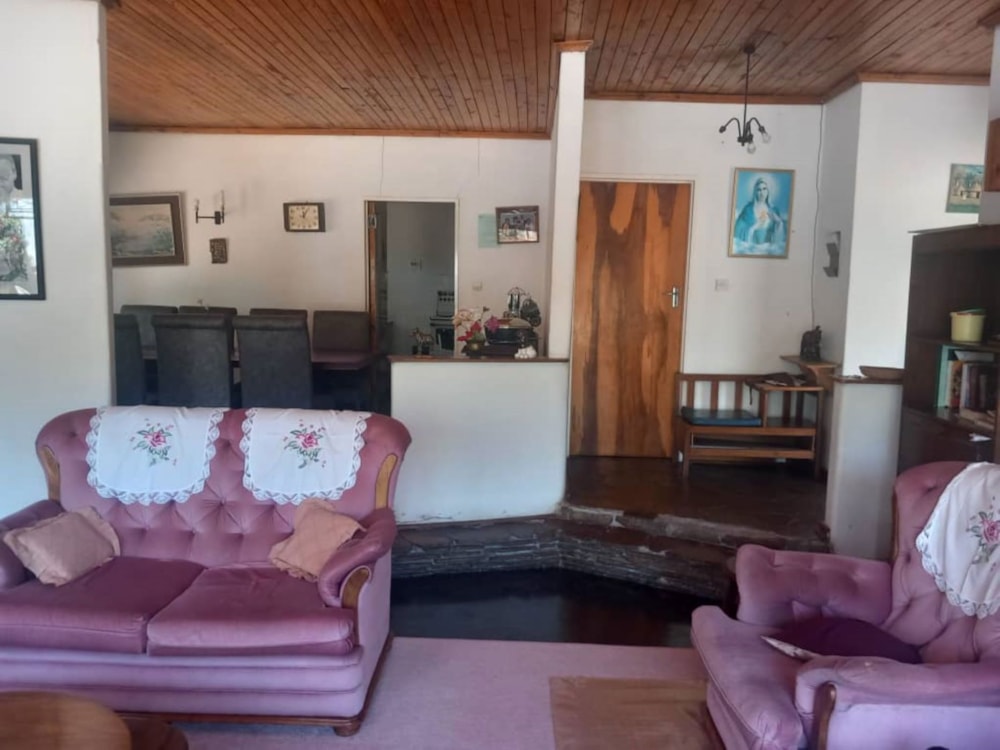 House sold in Mashonaland Central, Zimbabwe - 3ZB1681233