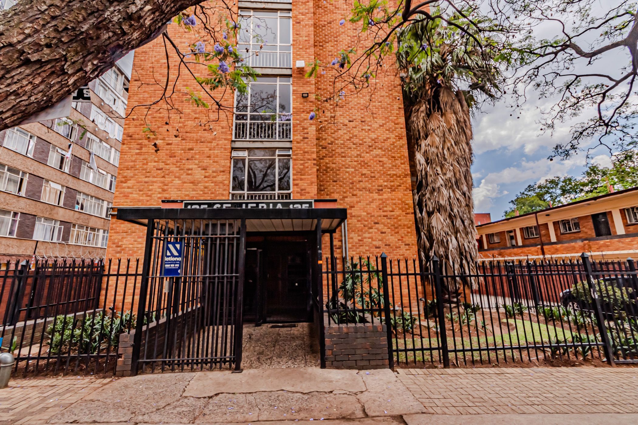 Apartment for sale in Sunnyside, Pretoria East - PT1680111