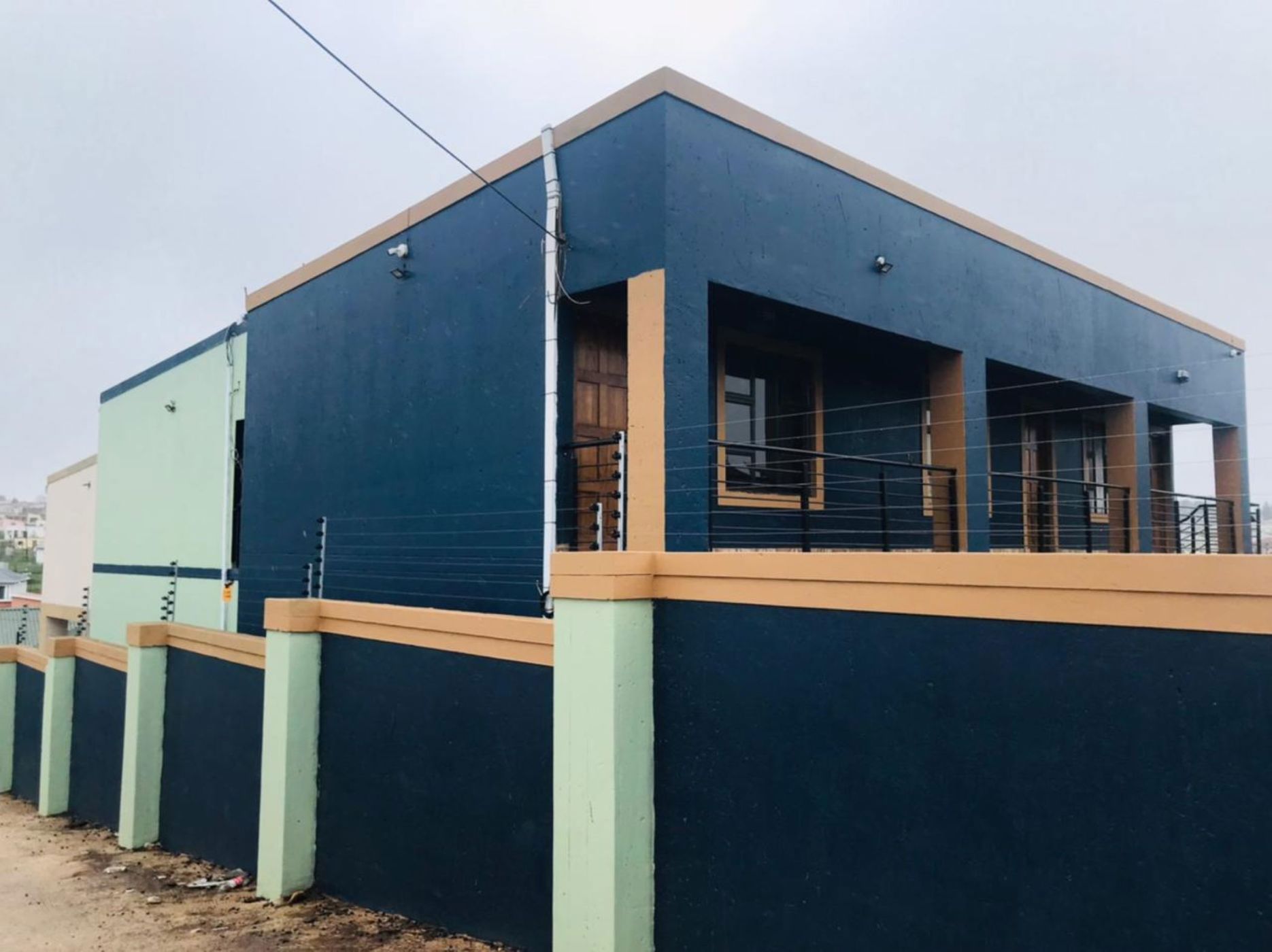 Bachelor apartment let in Mthatha - 1MH1680168