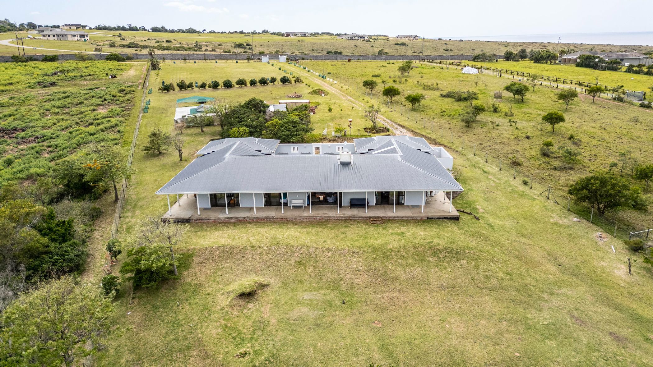 Smallholding sold in Kwelera - 1EZ1680216
