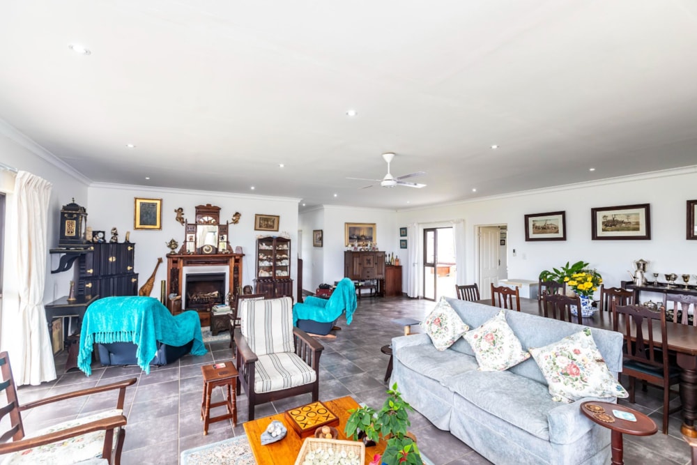 Smallholding sold in Kwelera - 1EZ1680216 Smallholding sold in Kwelera - 1EZ1680216