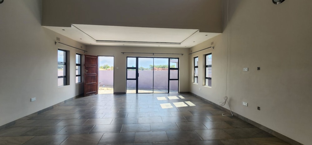 Cluster for sale in Harare, Zimbabwe - 3ZB1680239 Cluster for sale in Harare, Zimbabwe - 3ZB1680239