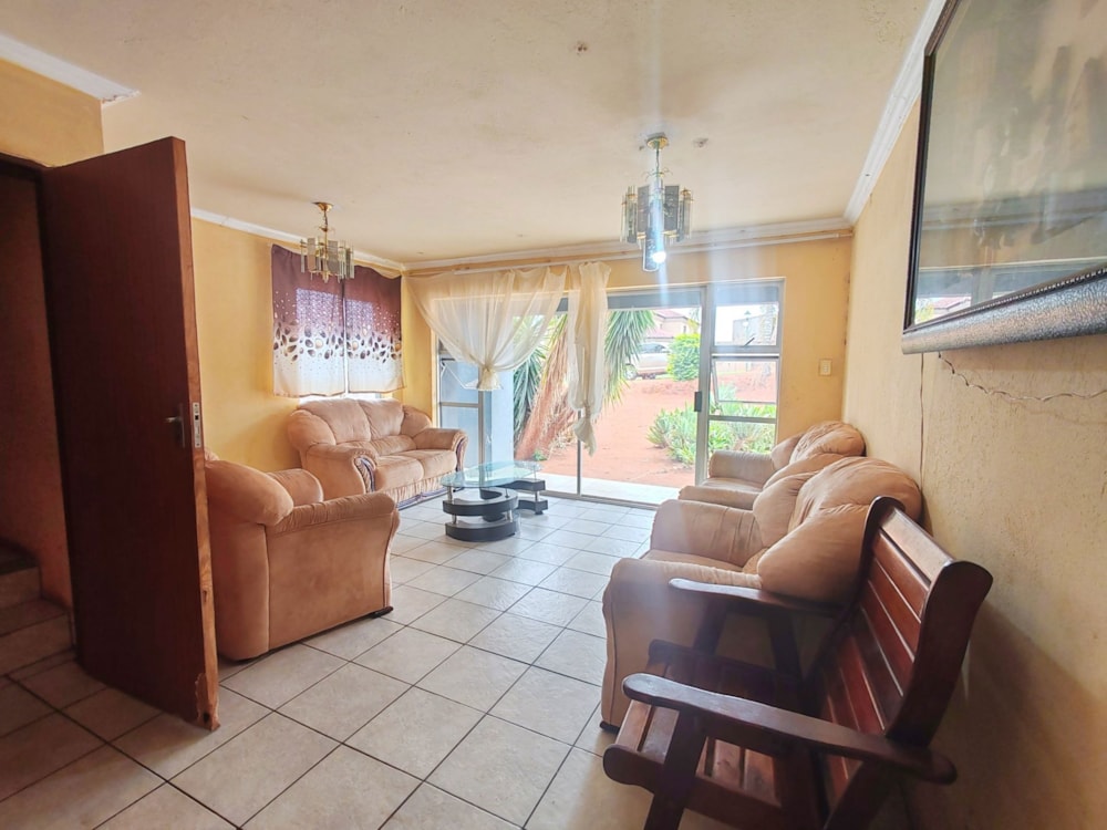 Double-storey house sold in Riverside Estate, Tzaneen - 1TA1680240 Double-storey house sold in Riverside Estate, Tzaneen - 1TA1680240