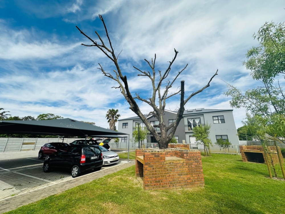 Apartment for sale in Bellville, Cape Town - DBV1706407 Apartment for sale in Bellville, Cape Town - DBV1706407