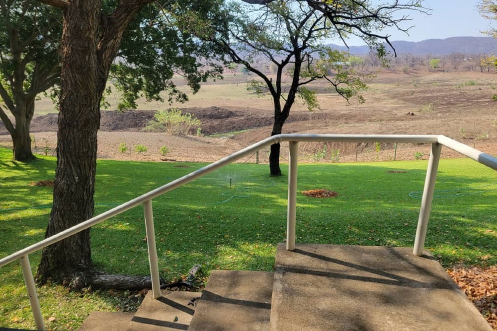 Country resort for sale in Matabeleland, Zimbabwe - 3ZB1680461