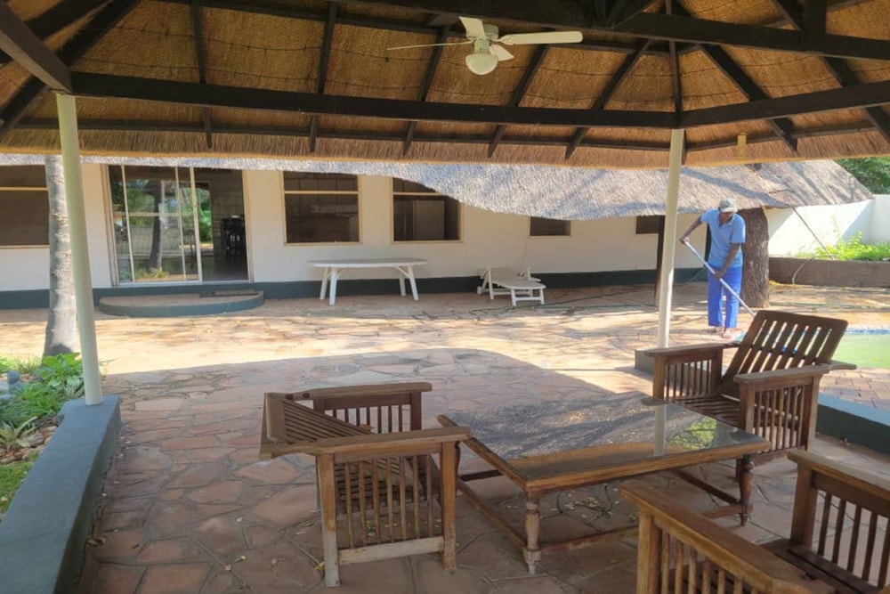Country resort for sale in Matabeleland, Zimbabwe - 3ZB1680461