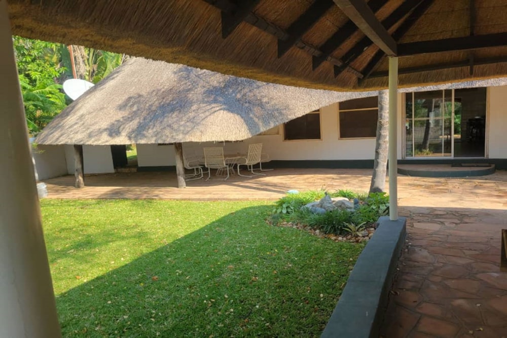 Country resort for sale in Matabeleland, Zimbabwe - 3ZB1680461