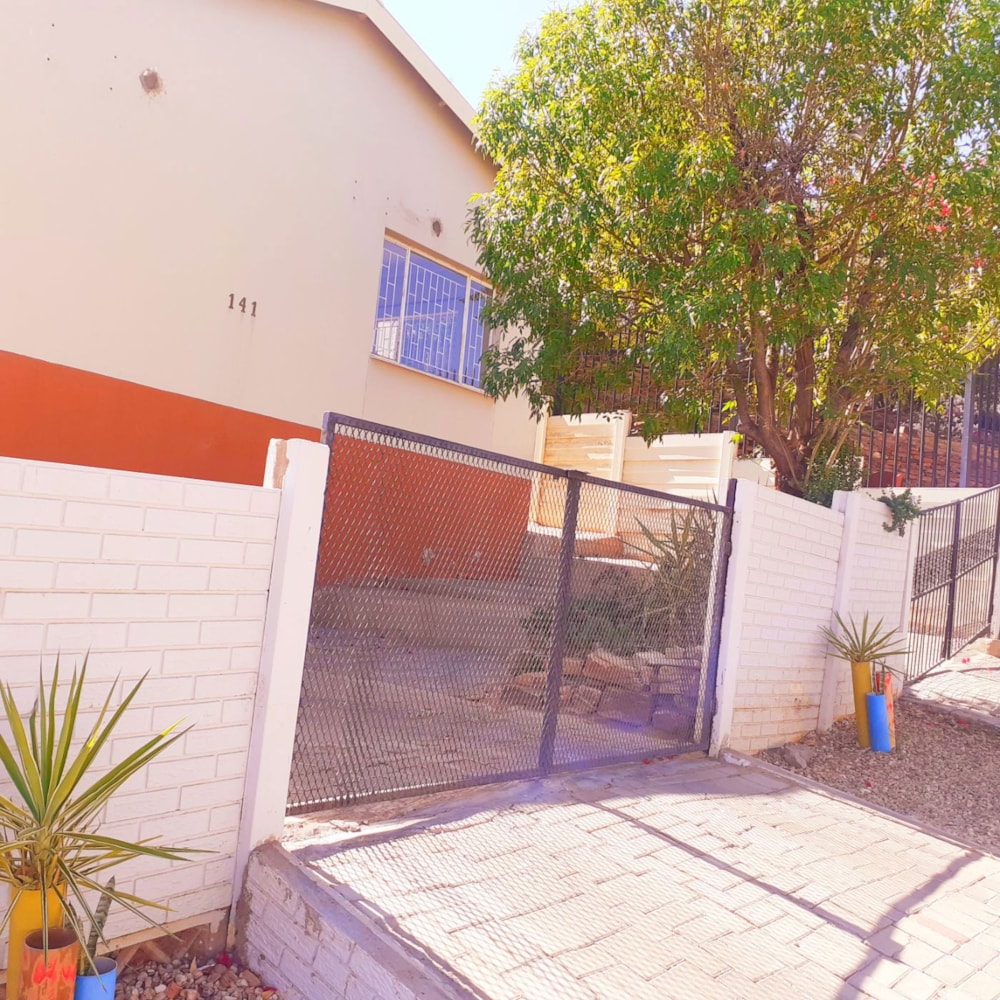 House let in Kleine Kuppe, Namibia - 3NM1680499 House let in Kleine Kuppe, Namibia - 3NM1680499