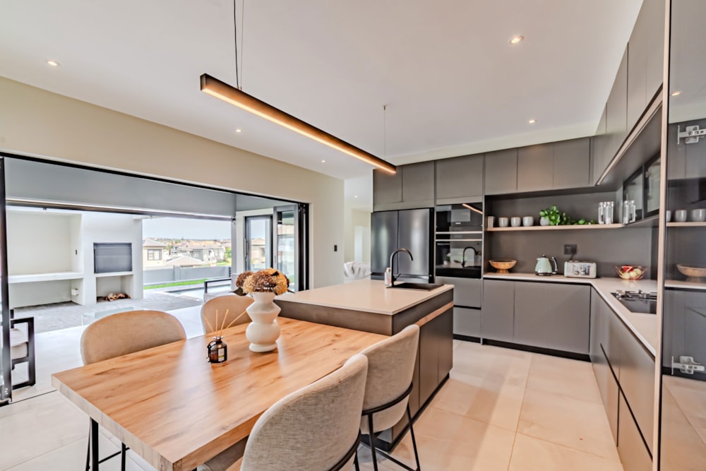 Golf estate house for sale in Blue Valley Golf Estate - CN1681589