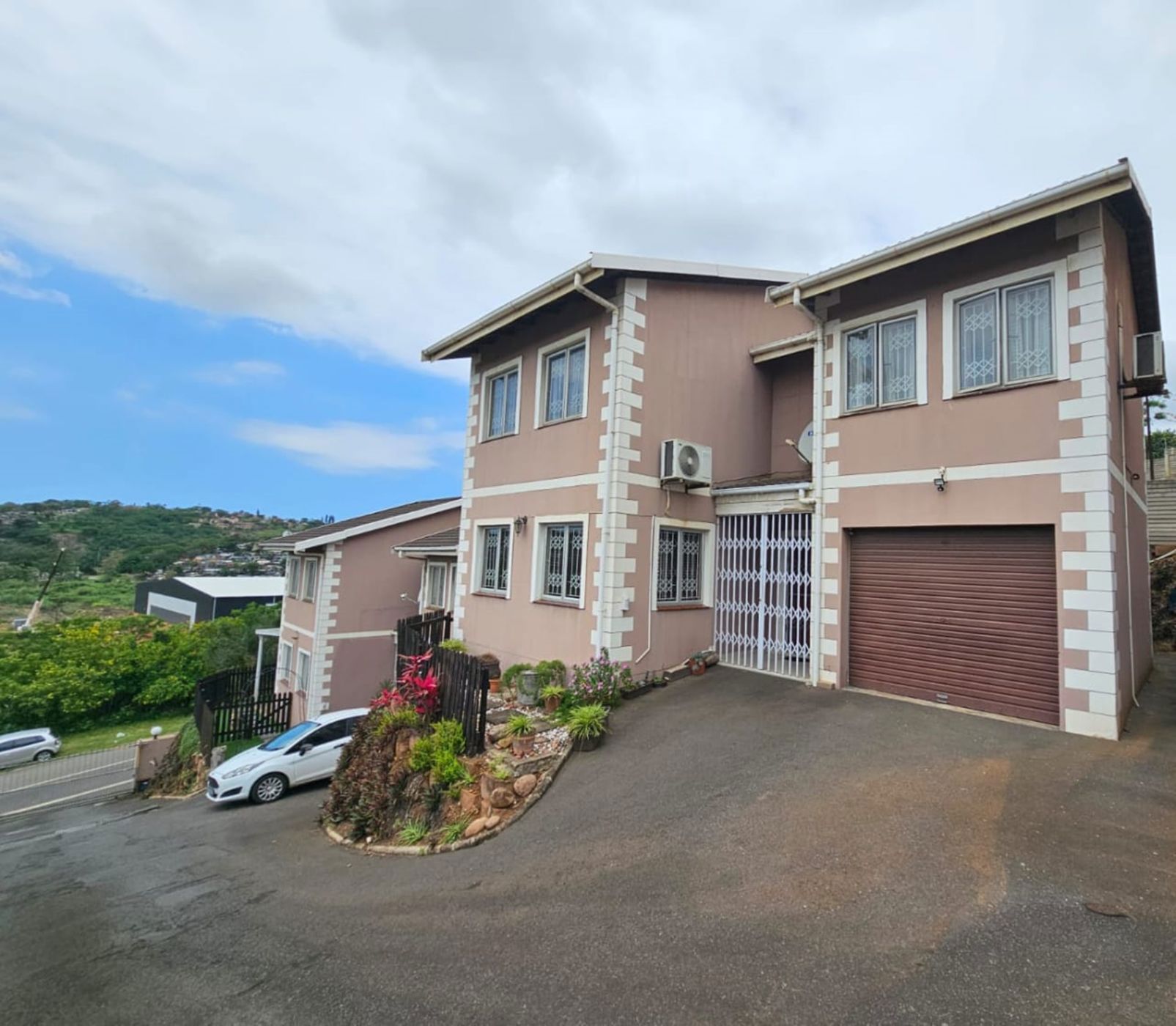 Townhouse for sale in Hippo Road - 1DA1680646