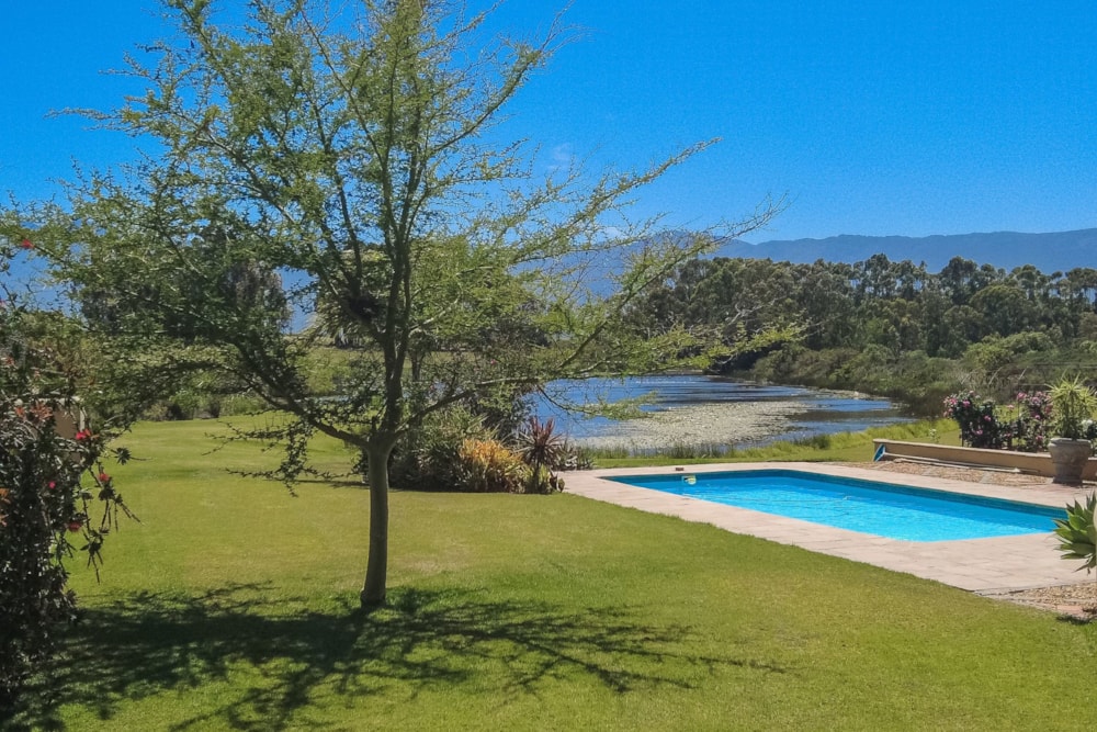 Lifestyle property for sale in Tulbagh - RV1681722 Lifestyle property for sale in Tulbagh - RV1681722