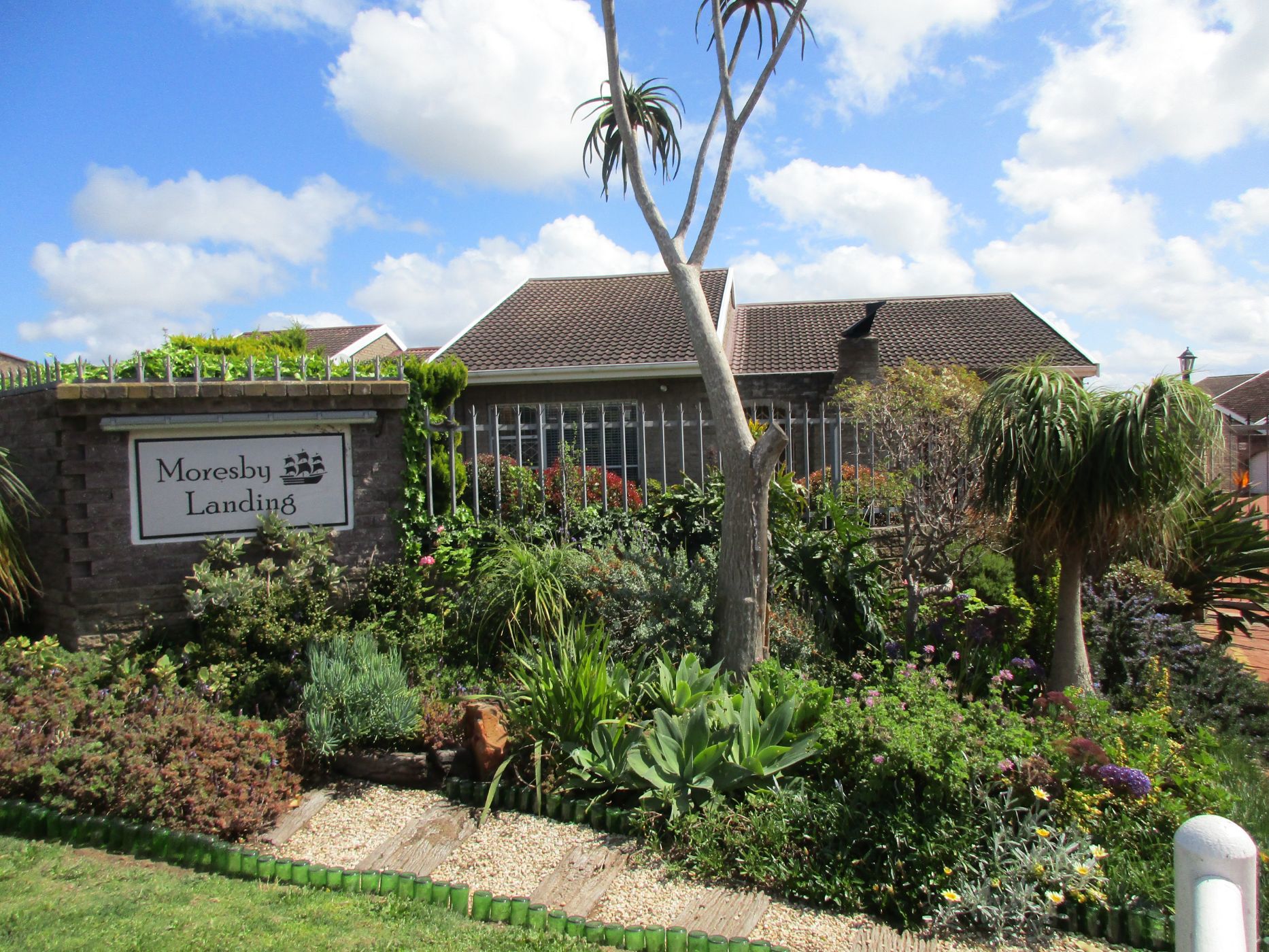 Townhouse sold in South End - 1PLZ1680775