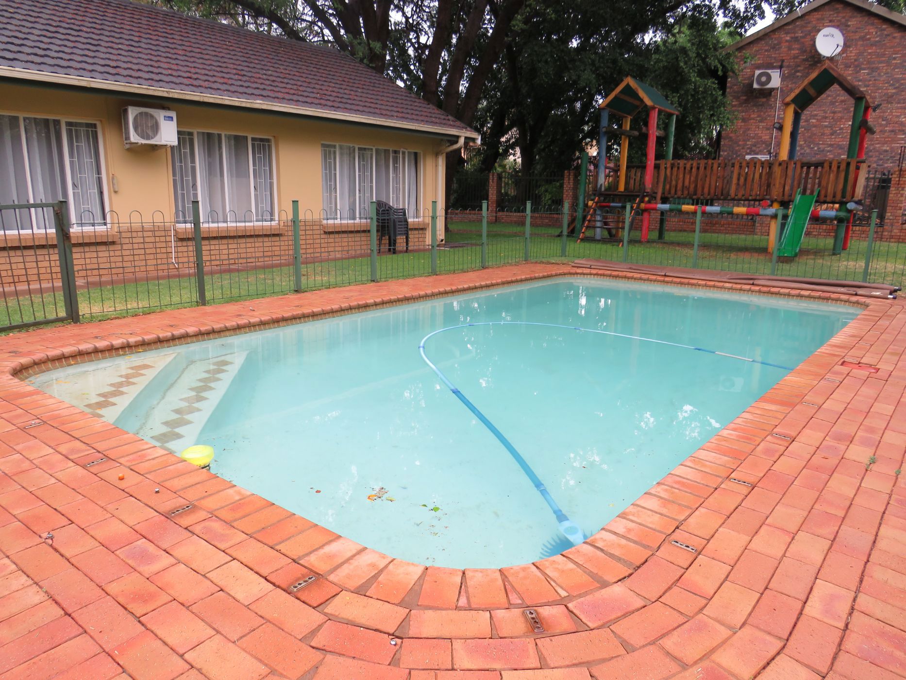 Single-storey house to rent in Ellisras (Lephalale) - 1ER1718260