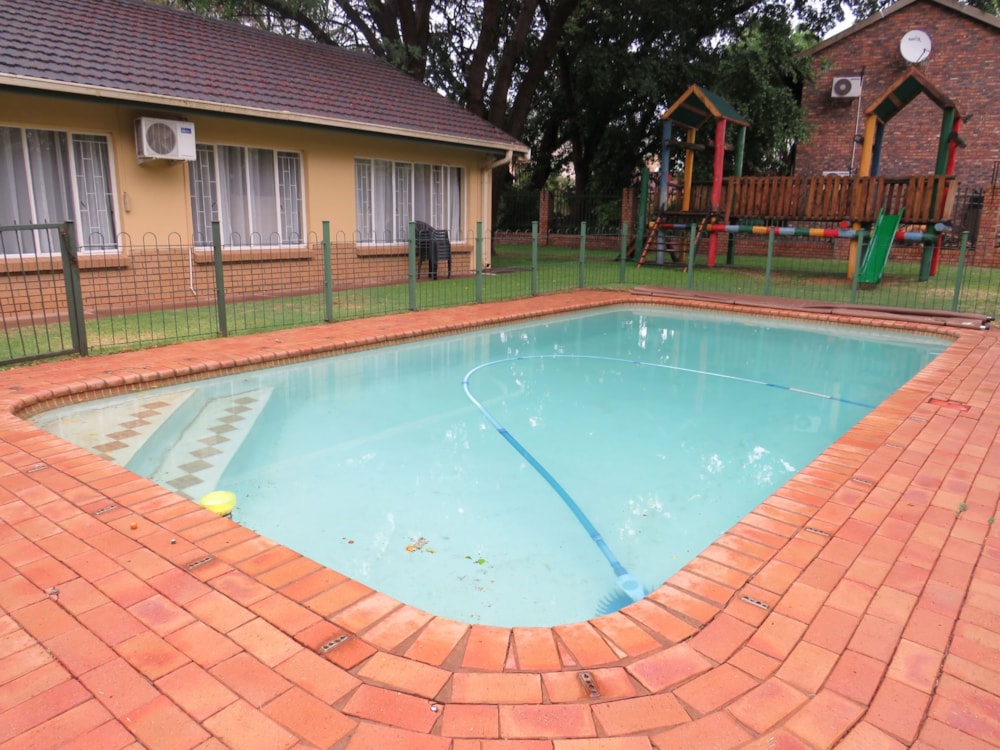 Single-storey house to rent in Ellisras (Lephalale) - 1ER1718260 Single-storey house to rent in Ellisras (Lephalale) - 1ER1718260