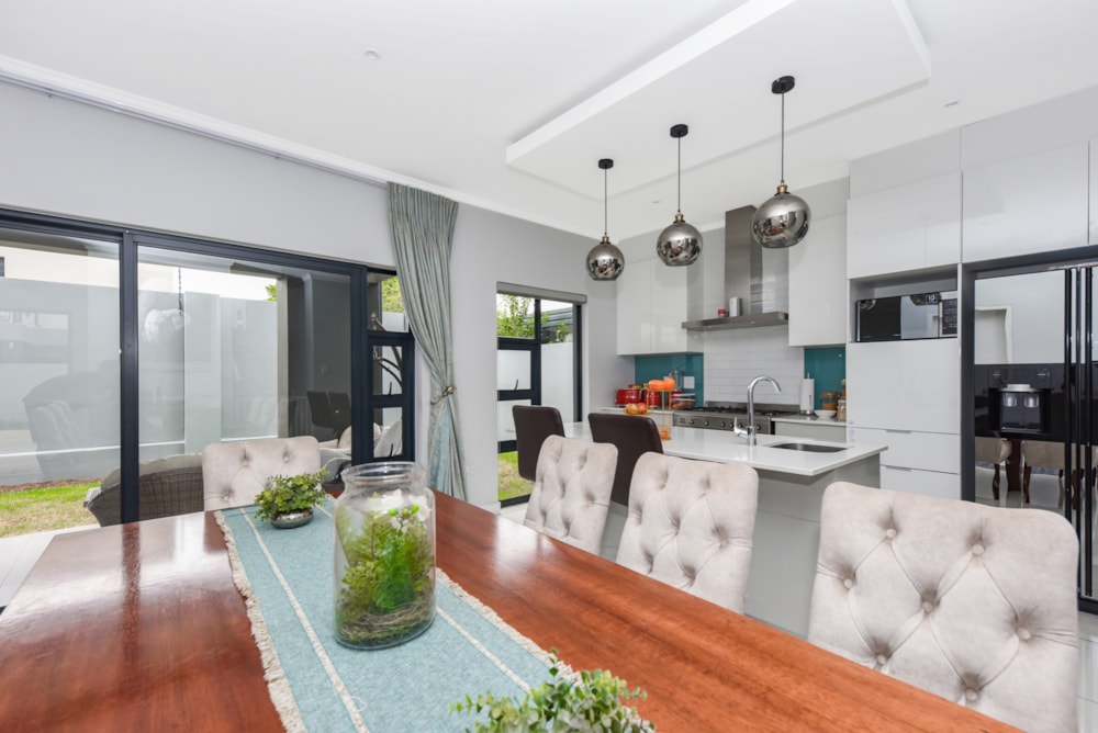 Townhouse for sale in Lonehill - FW1680877 Townhouse for sale in Lonehill - FW1680877