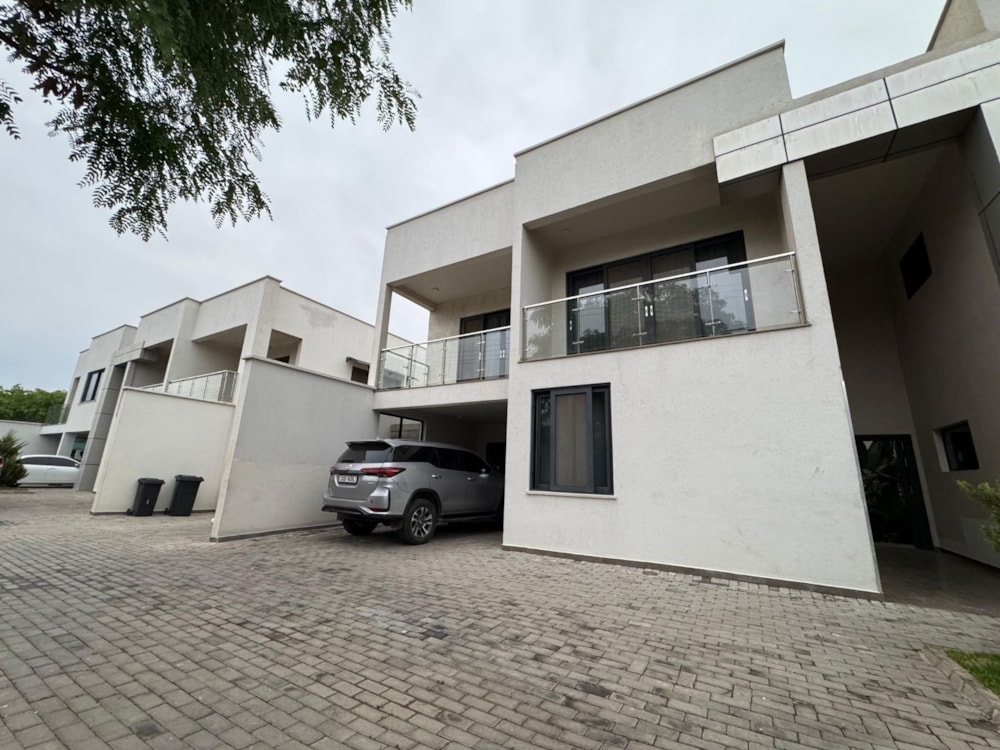 Townhouse to rent in Roma, Zambia - 3ZA1680890 Townhouse to rent in Roma, Zambia - 3ZA1680890