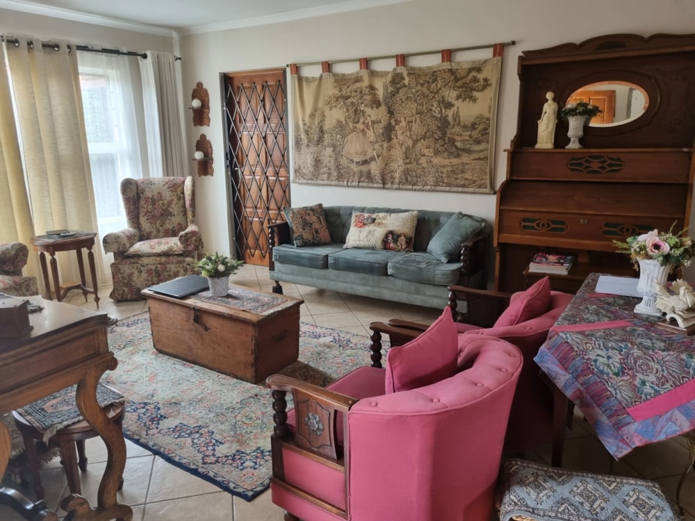 Garden retirement home sold in Willow Park Manor - PT1681102 Garden retirement home sold in Willow Park Manor - PT1681102