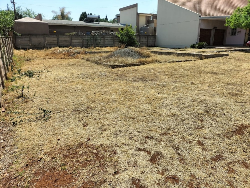 Vacant land for sale in  Vanderbijlpark SW 5 - 1VT1681058