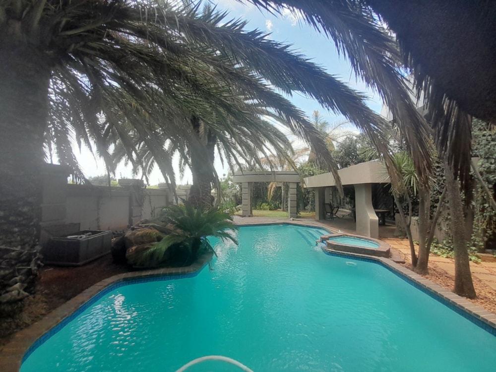 House for sale in Vanderbijlpark SE 3 - 1VT1681084