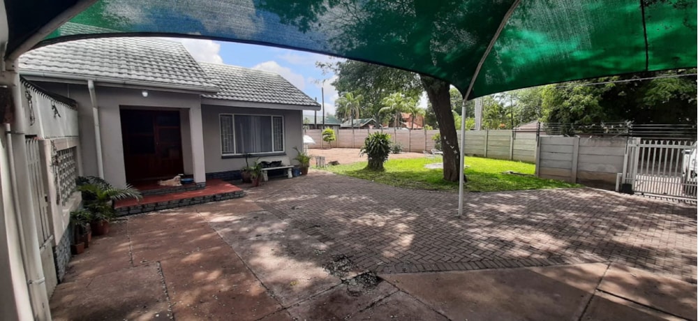 House let in Phalaborwa - 1PW1681150 House let in Phalaborwa - 1PW1681150