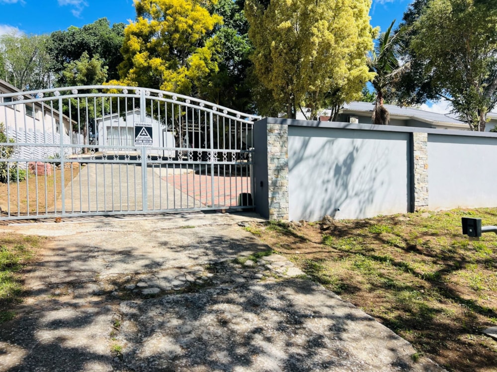 House for sale in King Williams Town (Qonce) - 1MH1681214