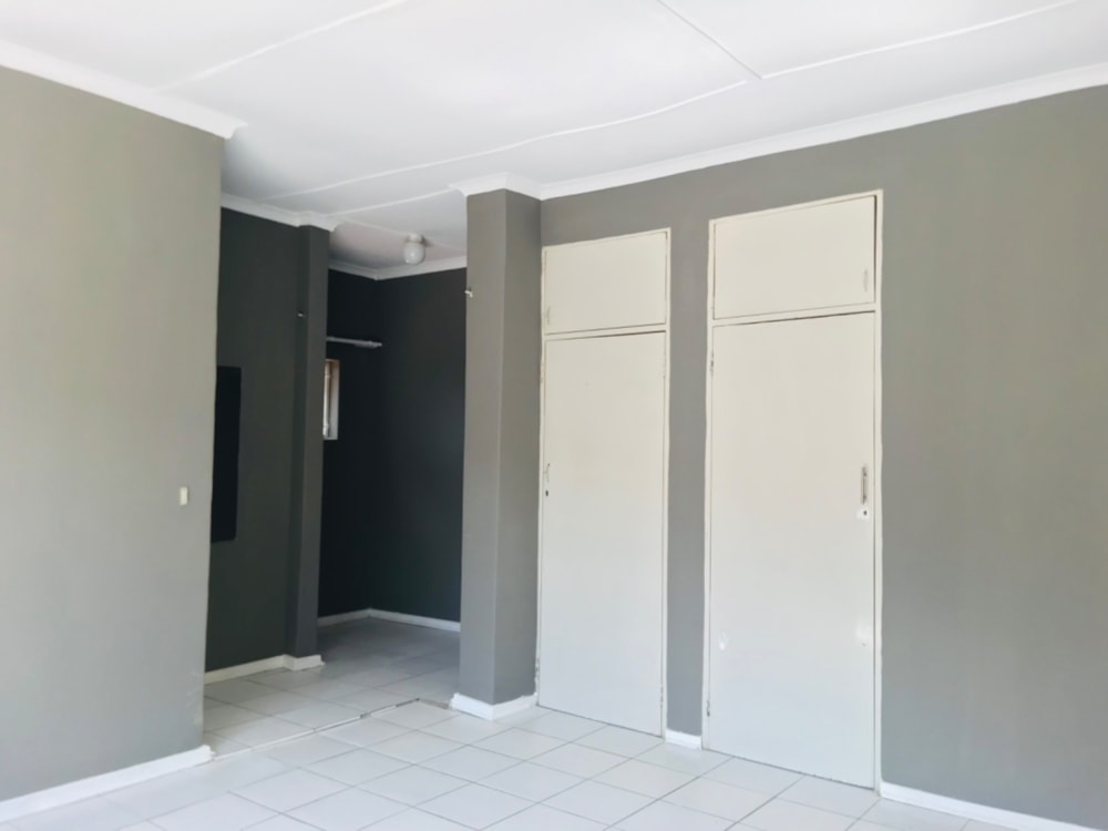 House let in Partial, Botswana - 3BO1681288 House let in Partial, Botswana - 3BO1681288