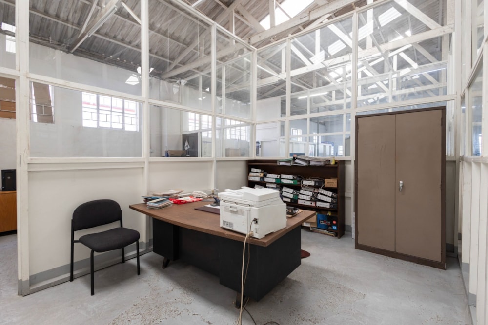 Commercial industrial property for sale in Graniteside, Zimbabwe - 3ZB1681367