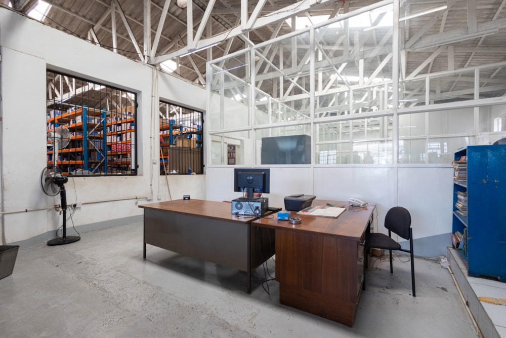 Commercial industrial property for sale in Graniteside, Zimbabwe - 3ZB1681367