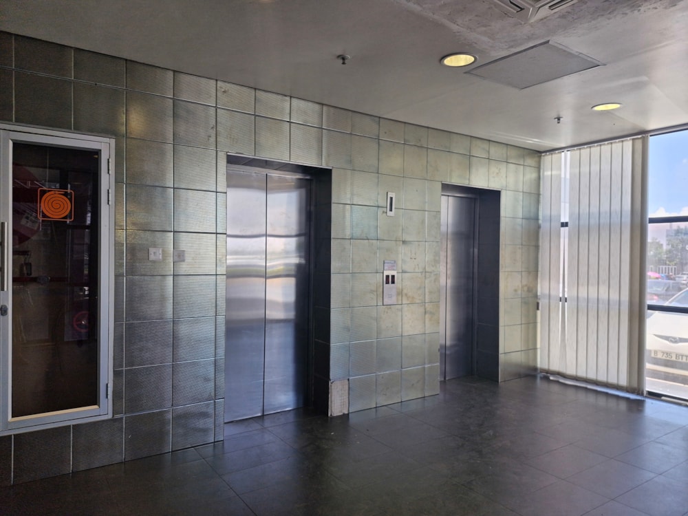 Commercial business to rent in Gaborone CBD, Botswana - 3BO1753493 Commercial business to rent in Gaborone CBD, Botswana - 3BO1753493