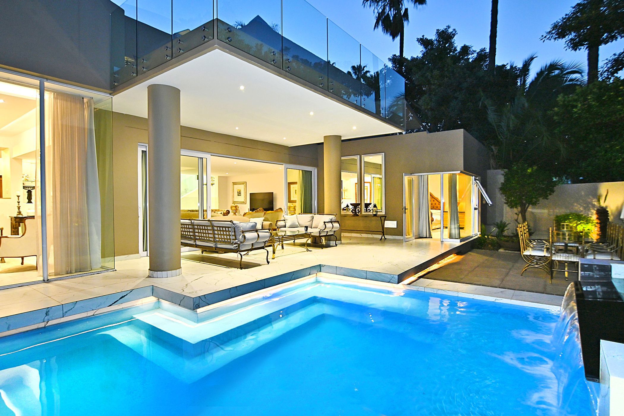 Double-storey cluster for sale in Sandhurst - HP1681815