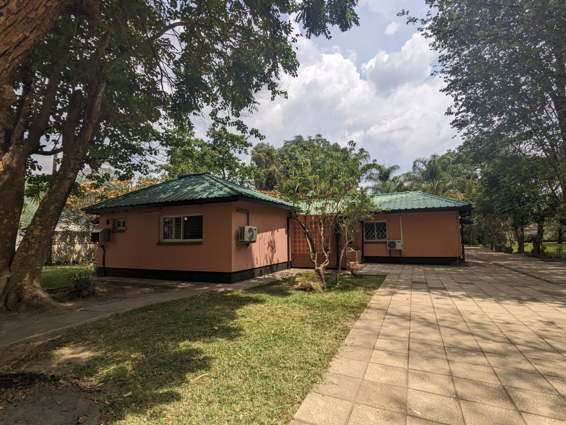 Single-storey house to rent in Kabulonga, Zambia - 3ZA1690837