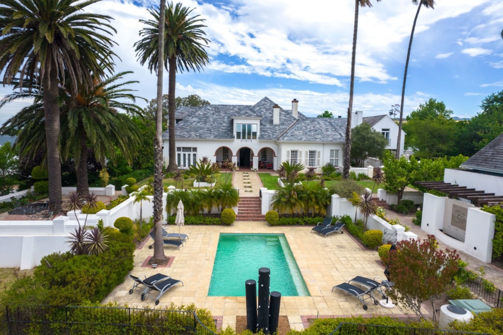 Guesthouse sold in Stellenbosch - PGLAG1681413 Guesthouse sold in Stellenbosch - PGLAG1681413