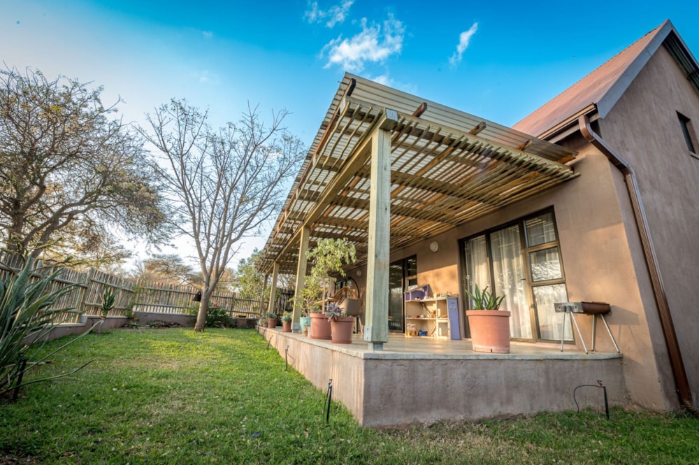 Cluster let in Hoedspruit Wildlife Estate - 1HS1681427 Cluster let in Hoedspruit Wildlife Estate - 1HS1681427