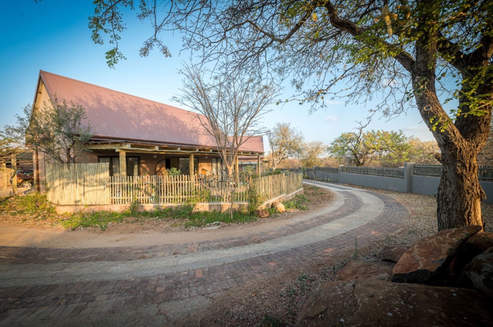 Cluster let in Hoedspruit Wildlife Estate - 1HS1681427 Cluster let in Hoedspruit Wildlife Estate - 1HS1681427