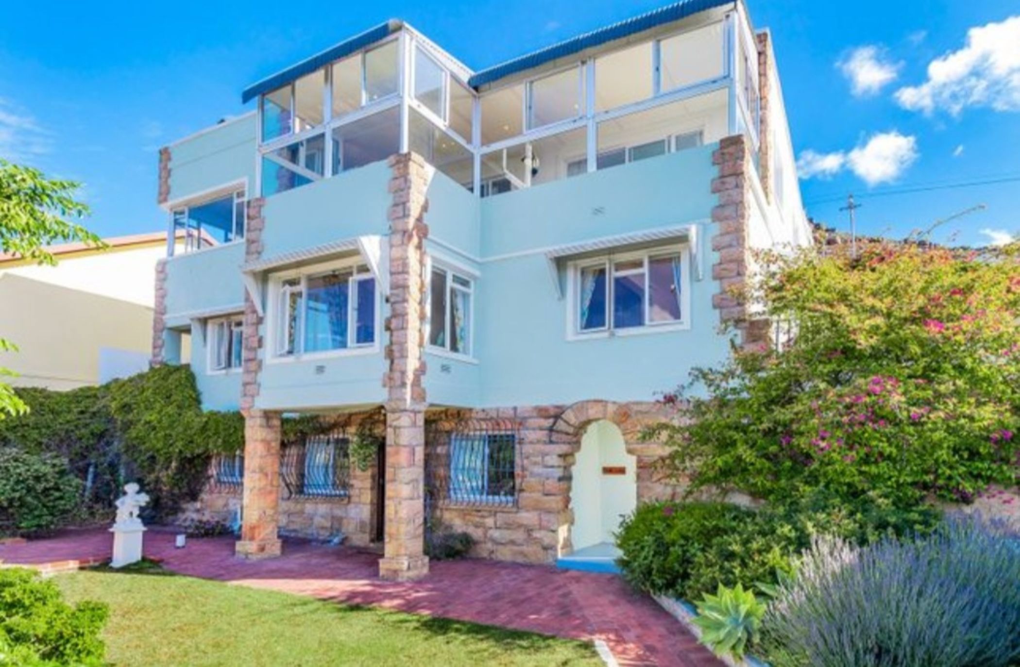 Apartment let in Fish Hoek - FHL1681484