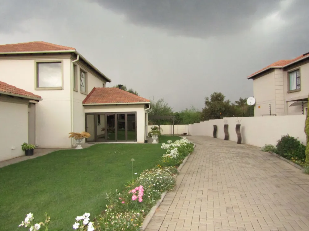 House for sale in Ngwenya River Estate - 1HR1681526 House for sale in Ngwenya River Estate - 1HR1681526