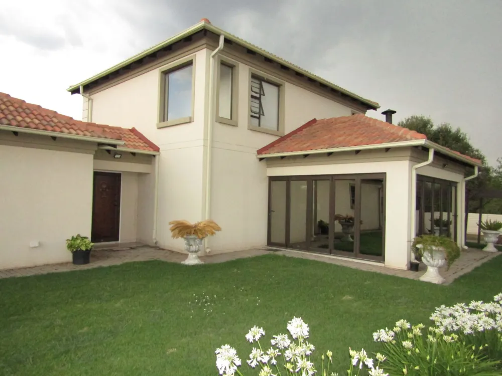 House for sale in Ngwenya River Estate - 1HR1681526 House for sale in Ngwenya River Estate - 1HR1681526