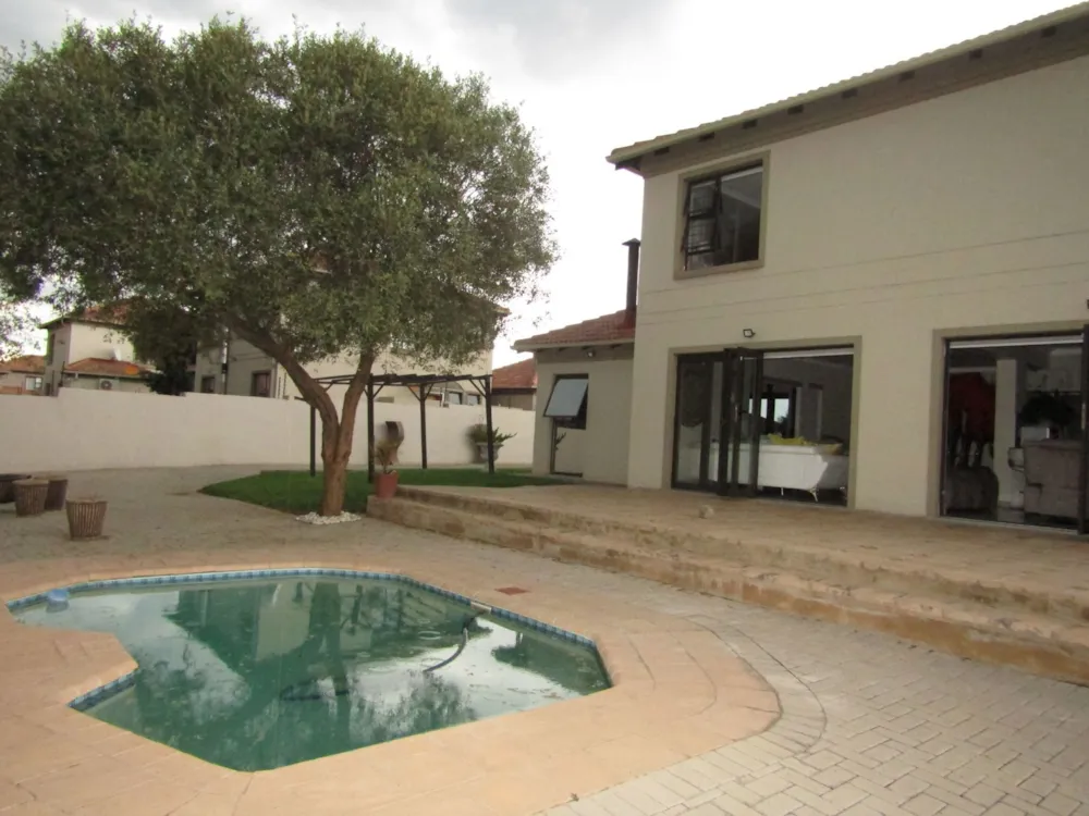 House for sale in Ngwenya River Estate - 1HR1681526 House for sale in Ngwenya River Estate - 1HR1681526