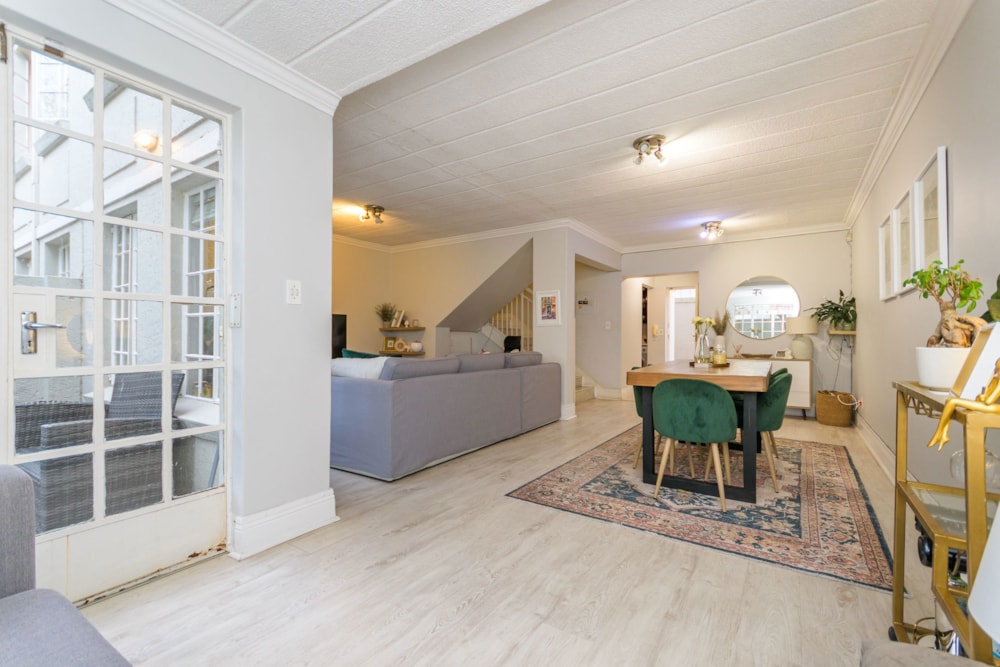 Apartment sold in Morningside, Sandton - HP1682879 Apartment sold in Morningside, Sandton - HP1682879