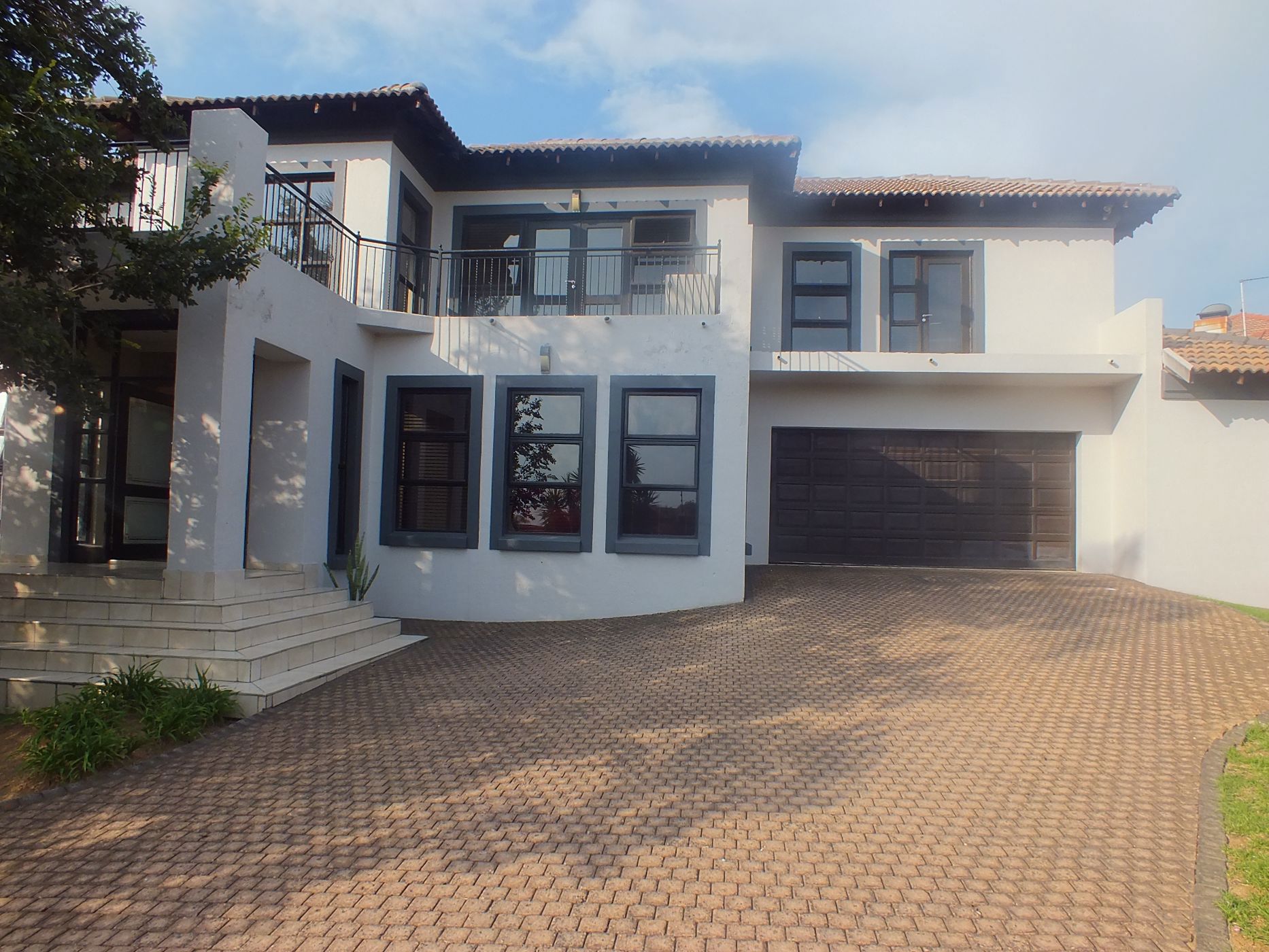 Golf estate house sold in Blue Valley Golf Estate - CN1682819