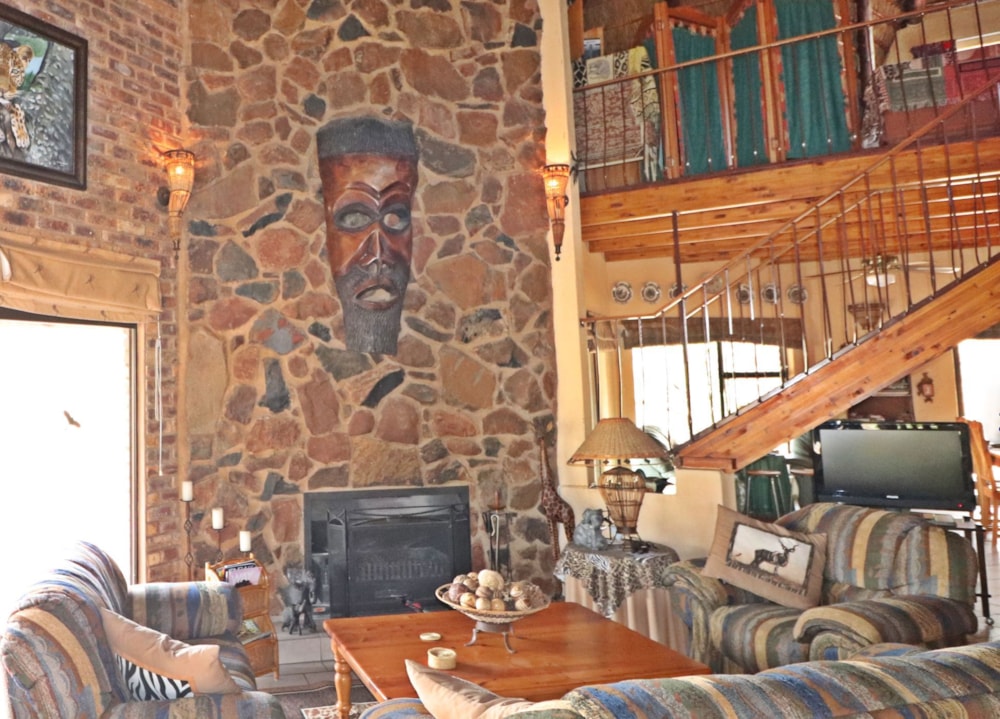 House for sale in Lydenburg Rural (Mashishing Rural)  - 1LY1681827