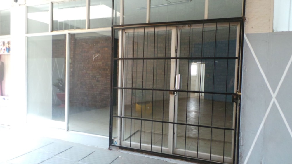 Commercial business let in Dalpark - 1BJ1682206