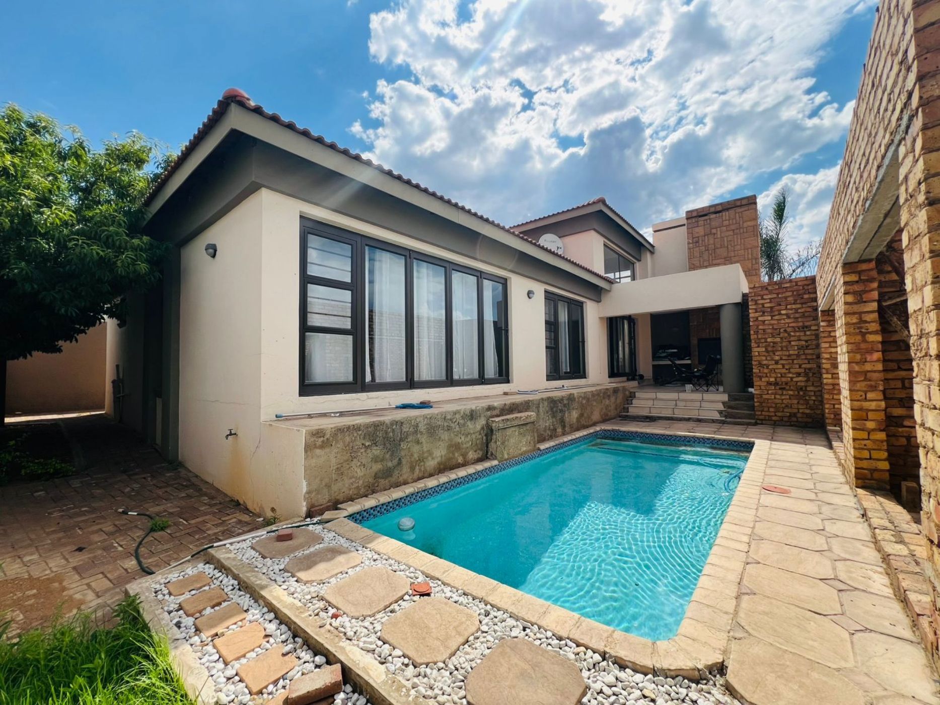 Security complex home for sale in Ben Fleur - 1WD1682288