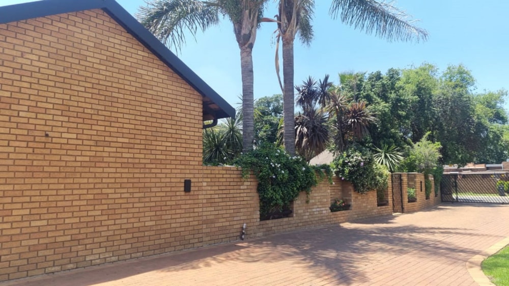 House for sale in Sharon Park - 1SP1682348